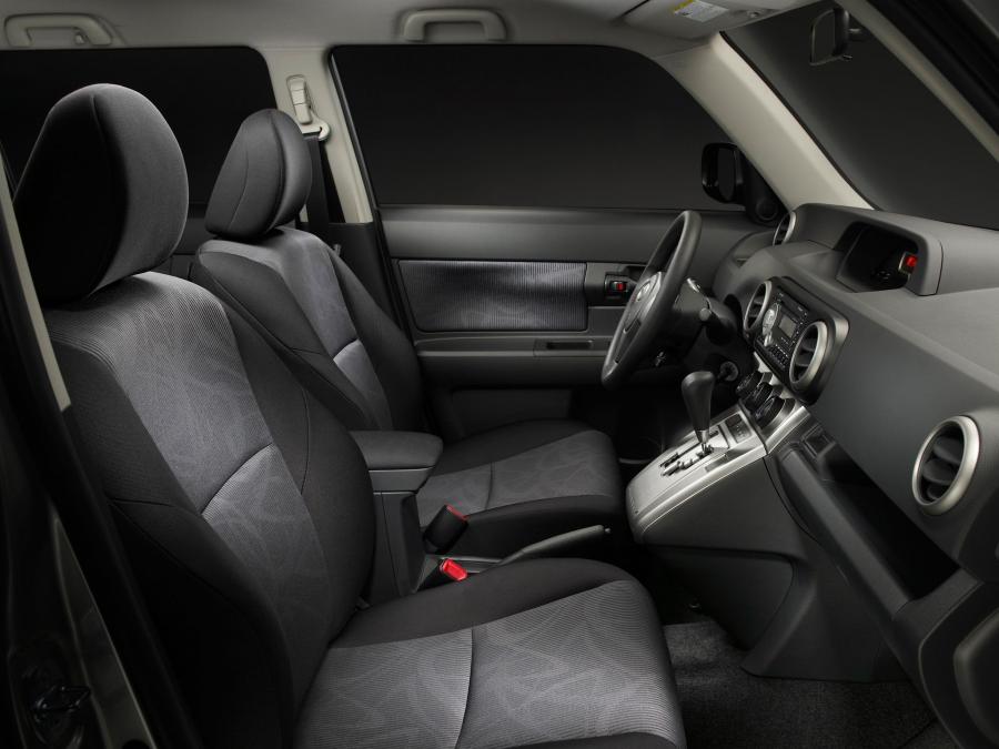  Scion xB 2007 года  (фото 215 из 221)